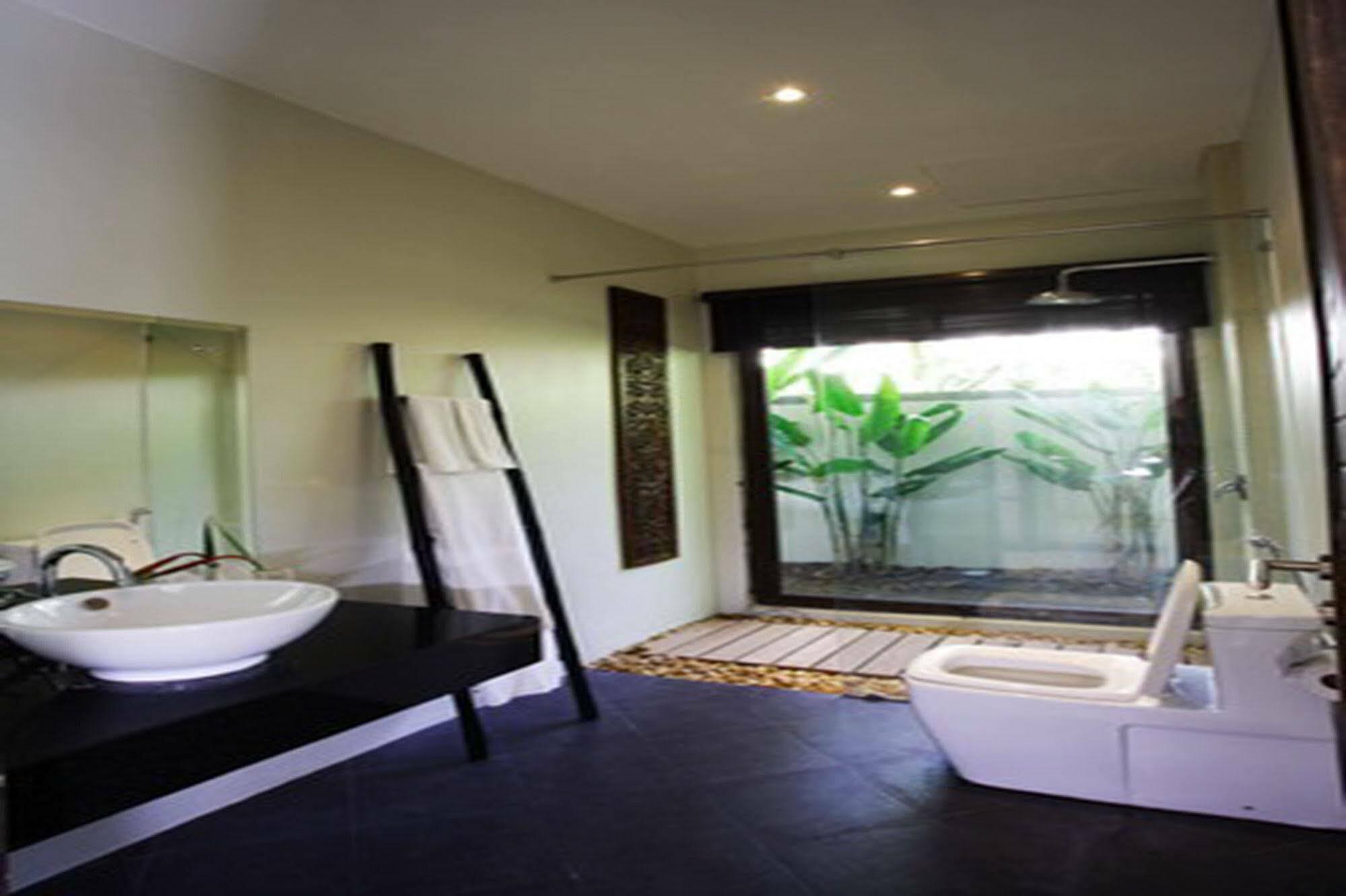 Villa Lombok By Holiplanet Rawai Exteriér fotografie